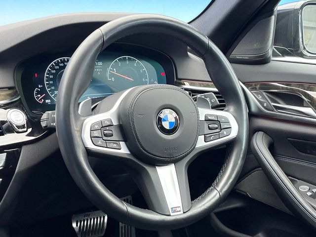 ���n���h�����̃X�������Ȃ��A���ꂢ�ȏ�Ԃ��ێ����Ă���܂��B�e�X�C�b�`���̓�����m�F�ς݂ł��B