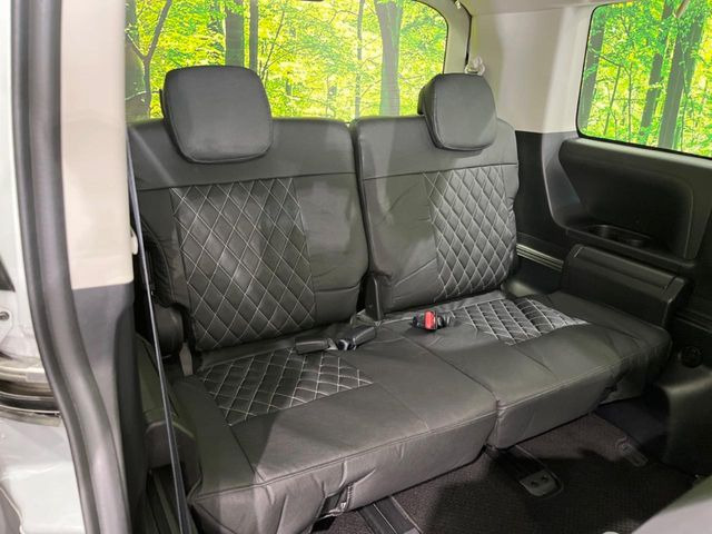 3��ڃV�[�g�͂�������ԗǍD����l�ł��������ƍ����Ē����܂��̂ŁA��l���ł̂��o���������N���N�ł��􂲉Ƒ��ŁA�C�̒m�ꂽ���ԂŁA�h���C�u�ɍs���̂��y���݂ł��ˁ�