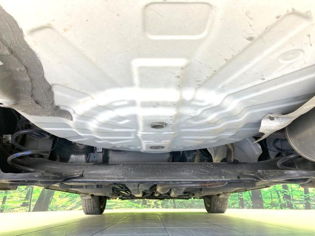 下回りがきれいなうちに、防錆加工の施工がオススメ。降雪地域はもちろん、沿岸部にお住いの方や、趣味でマリン・ウィンタースポーツをされる方にご好評いただいております。