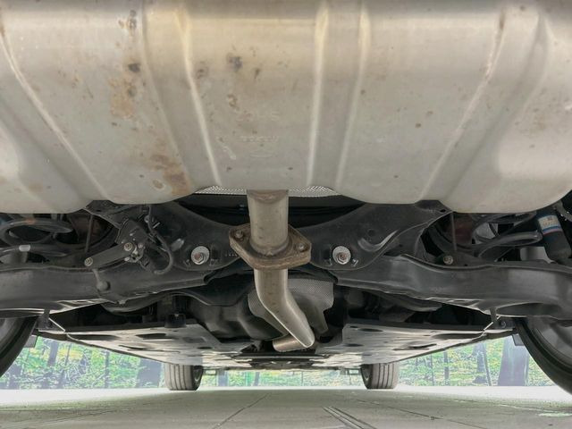 下回りがきれいなうちに、防錆加工の施工がオススメ。降雪地域はもちろん、沿岸部にお住いの方や、趣味でマリン・ウィンタースポーツをされる方にご好評いただいております。