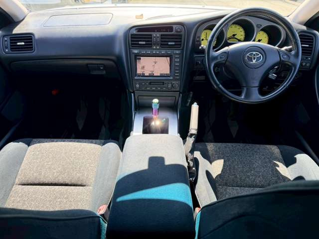 �C�ɂȂ邨�Ԃ�����܂�����E�̓d�b�ԍ����璼�ڂ��X�ɂ��₢���킹���������B�x�����@����ԗ����A��Ԃ܂łȂ�ł������������Ē����܂��B�X�^�b�t�ꓯ���A�����҂����Ă���܂��B