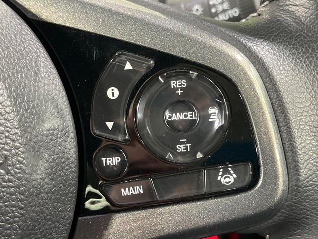 �y�A�_�v�e�B�u�N���[�Y�R���g���[���z�������H�ł̒��������s���y��!!�����ő��x��ۂN���[�Y�R���g���[�����A�Փˌy���V�X�e���ƘA�g���A�O���̎ԗ������m���ĎԊԂ�ۂ悤�ɑ��x���߂��Ă���܂�!!