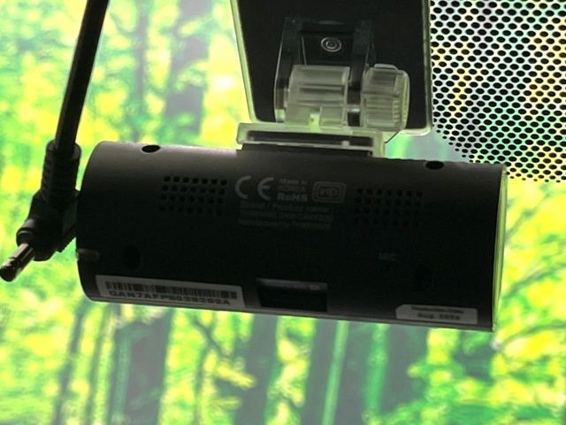 �y�h���C�u���R�[�_�[�z�h���C�u���R�[�_�[����!���s���͂������A������^�]�⎖�̂ɑ��������ہA�f���ŋL�^���A����̃��X�N�ɔ����܂��B���L�^�pSD�J�[�h�͂��q�l�����g�ł��������������K�v������܂��B