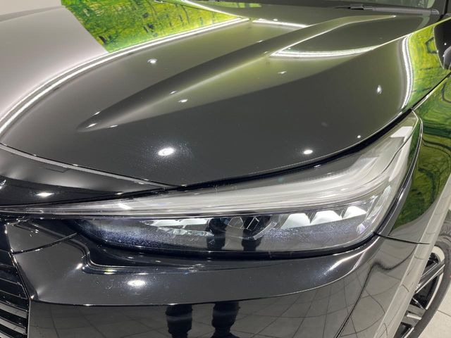 �yLED�w�b�h���C�g�z���V����ԑ��s�����ǍD�Ȏ��E���m�ۂ����S���ĉ^�]�ł��鍂�P�xLED�w�b�h���C�g�𑕔�!�_�����x�������A����d�͂��}�����Ă��܂��B