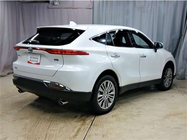 ハリアー2.5 ハイブリッド E-Four Z 4WD