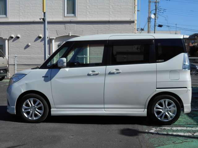 デリカD:21.2 ハイブリッド SZ ナビパッケージ