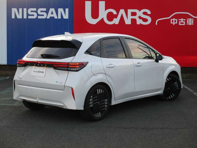 ノートオーラ1.2 G FOUR 4WD