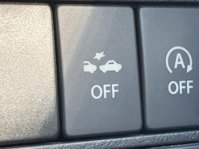 �y�X�Y�L �Z�[�t�e�B�T�|�[�g�z���s���ɑO���̎ԗ�����F�����A�Փ˂������Ȏ��͌x��ƃu���[�L�ŏՓˉ���Ɣ�Q�y�����A�V�X�g�B�����S�Ƀh���C�u�����y���݂��������܂��B