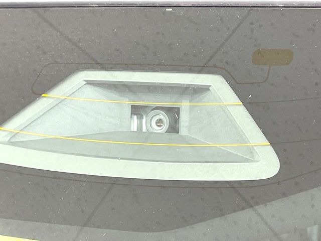 �y�X�Y�L �Z�[�t�e�B�T�|�[�g�z���s���ɑO���̎ԗ�����F�����A�Փ˂������Ȏ��͌x��ƃu���[�L�ŏՓˉ���Ɣ�Q�y�����A�V�X�g�B�����S�Ƀh���C�u�����y���݂��������܂��B