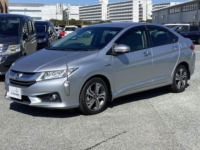 グレイス1.5 ハイブリッド EX