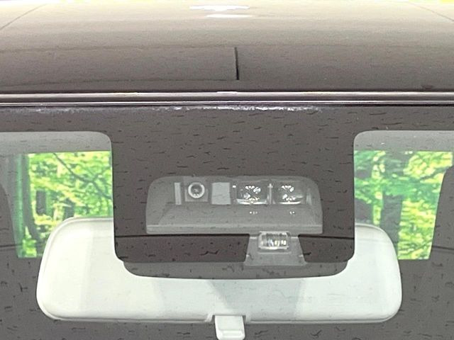 �y�X�Y�L �Z�[�t�e�B�T�|�[�g�z���s���ɑO���̎ԗ�����F�����A�Փ˂������Ȏ��͌x��ƃu���[�L�ŏՓˉ���Ɣ�Q�y�����A�V�X�g�B�����S�Ƀh���C�u�����y���݂��������܂��B