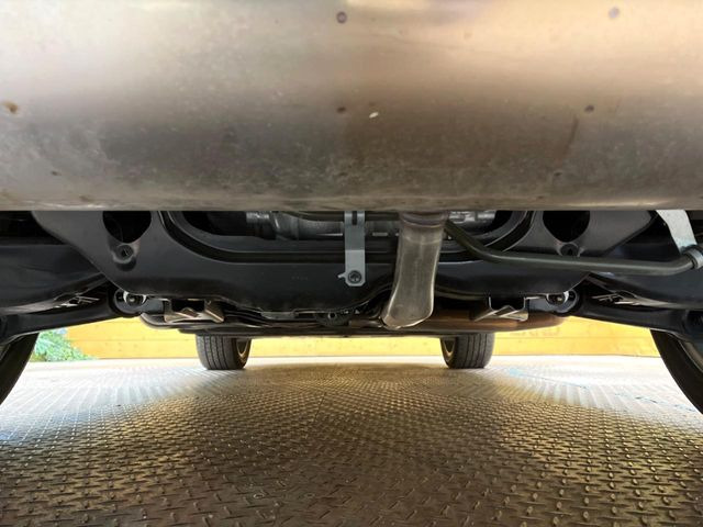 ����肪���ꂢ�Ȃ����ɁA�h�K���H�̎{�H���I�X�X���B�~��n��͂������A���ݕ��ɂ��Z���̕���A��Ń}�����E�E�B���^�[�X�|�[�c���������ɂ��D�]���������Ă���܂��B