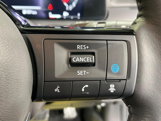 �y�v���p�C���b�g�z�������H�ł̒��������s���y��!!�a�؎��Ə��񑖍s�̃V�[���ŁA�A�N�Z���E�u���[�L�E�X�e�A�����O�������Ő��䂵�A�������^�]�̕��S���y�����Ă���܂���