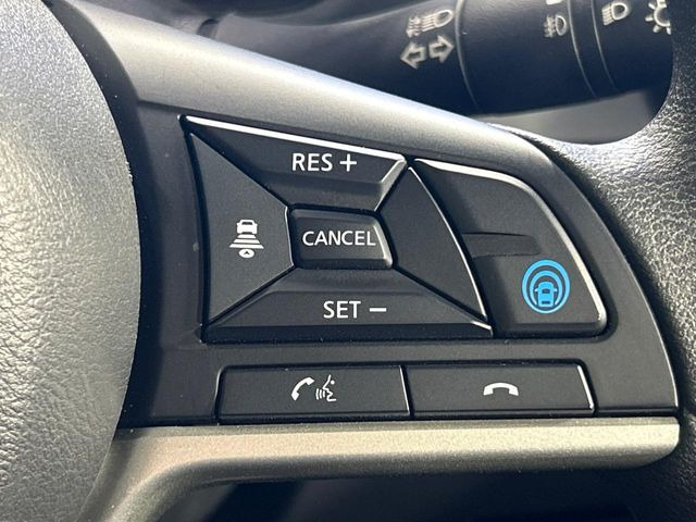 �y�v���p�C���b�g�z�������H�ł̒��������s���y��!!�a�؎��Ə��񑖍s�̃V�[���ŁA�A�N�Z���E�u���[�L�E�X�e�A�����O�������Ő��䂵�A�������^�]�̕��S���y�����Ă���܂���