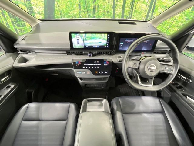 セレナ1.4 e-POWER ルキシオン