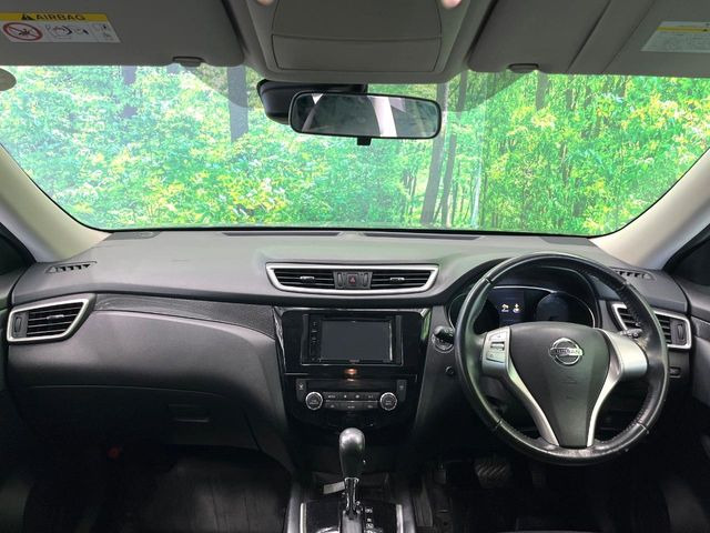 エクストレイル2.0 20X エマージェンシーブレーキパッケージ