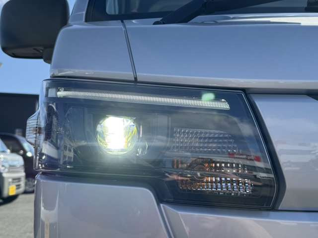 NT100クリッパーDX 4WD