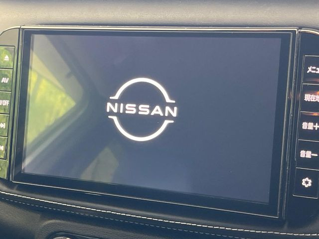 �y���[�J�[����9�^�i�r�z�C���e���A�ɗn�����ރX�^�C���b�V���ȁu��p�݌v�v���[�J�[�i�r�𑕔��􎋔F���⑀�쐫�ȂǊ�{���\�ɂ��D��A���㎿�ȃJ�[���C�t�����y���݂��������܂��B