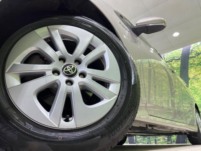 �y����15�C���`�A���~�z�C�[���z�O�ςɃ}�b�`���������A���~�z�C�[���𑕒����Ă���܂��B�e��ЊO�A���~�z�C�[����A�X�^�b�h���X�^�C�����戵�����Ă���܂��B���񂲑��k����������