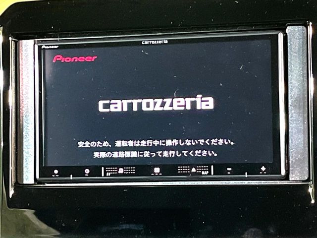 �y�i�r�Q�[�V�����z�g���₷���i�r�ŖړI�n�܂ł�������ē����Ă���܂��B�e��I�[�f�B�I�Đ��@�\���[�����Ă���A���Ԃ̉^�]������Ɋy�����Ȃ�܂�!!