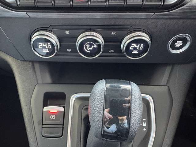 �v�b�V���X�^�[�g�E�I�[�g�G�A�R��