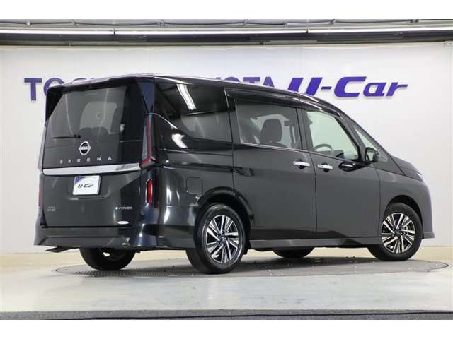 セレナ1.4 e-POWER ハイウェイスターV