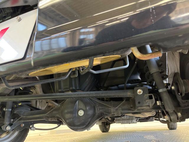 ����肪���ꂢ�Ȃ����ɁA�h�K���H�̎{�H���I�X�X���B�~��n��͂������A���ݕ��ɂ��Z���̕���A��Ń}�����E�E�B���^�[�X�|�[�c���������ɂ��D�]���������Ă���܂��B