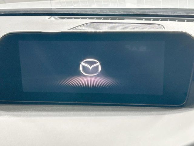 �y8.8�C���`�}�c�_�R�l�N�g�z�ԓ��̕��͋C�Ƀ}�b�`������^�̃f�B�X�v���C�B�X�}�z�ڑ��ł̃i�r�g�p��Bluetooth�Đ����A�l�X�ȋ@�\���y���߂܂��B�����I�ȃ_�C�������삪�\�ŁA�g��������ǍD�ł��B