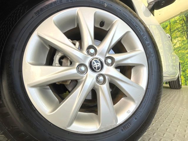 �y����15�C���`�A���~�z�C�[���z�O�ςɃ}�b�`���������A���~�z�C�[���𑕒����Ă���܂��B�e��ЊO�A���~�z�C�[����A�X�^�b�h���X�^�C�����戵�����Ă���܂��B���񂲑��k����������