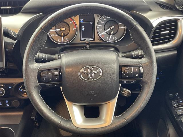 ハイラックス2.4 Z ディーゼル 4WD