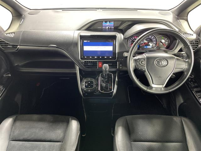 ヴォクシー2.0 ZS 煌III