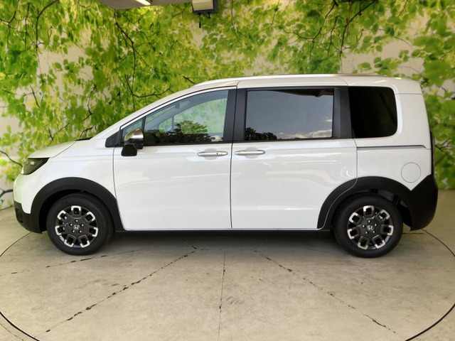 フリード1.5 クロスター