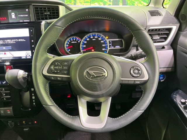 �y�����v�����X�e�A�����O�z�㎿�Ȋv���g�p���邱�ƂŁA��ɂ����������݂ƂĂ��^�]���₷���n���h���ł���