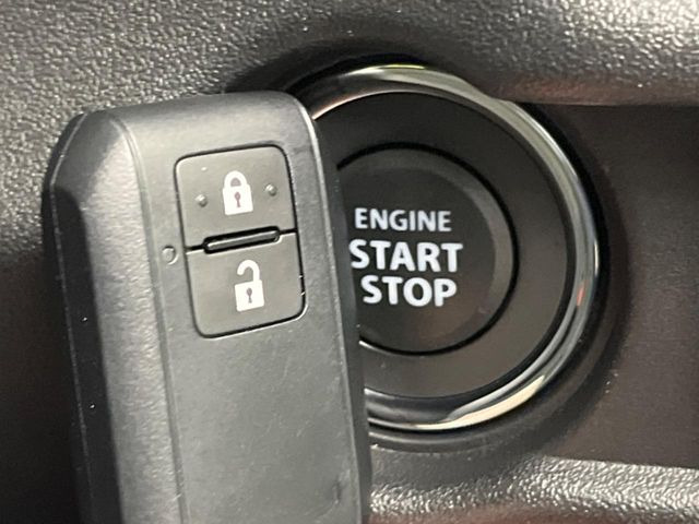 �y�L�[���X�X�^�[�g�V�X�e���z�J�o����|�P�b�g�ɓ��ꂽ�܂܂ł��h�A�̎{���E�������\�ȃX�}�[�g�L�[�𑕔��B�G���W���̃I���E�I�t�����J�M�����o���K�v����������Ƃ��Ă��֗��ł���