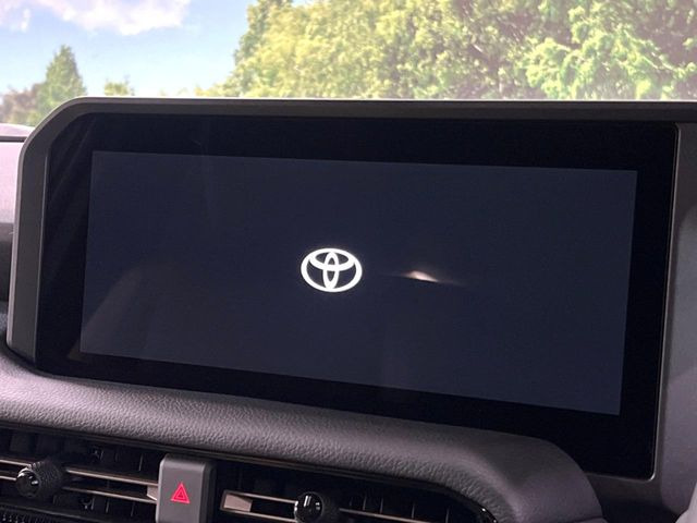 �y12.3�C���`���C�h�i�r�z�������ƃC���p�N�g�̂����^���C�h�i�r�𑕔��B�e��I�[�f�B�I����͂������A�������C�h��ʂł̃}�b�v2�����\���ȂǁA���֐��������i�r�ł���