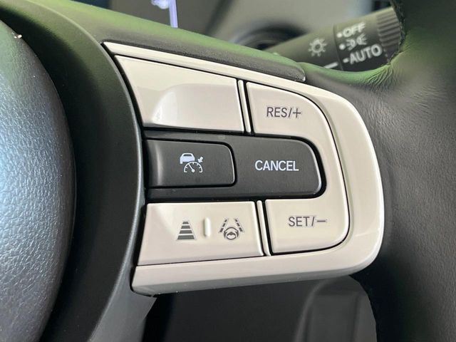 �y�A�_�v�e�B�u�N���[�Y�R���g���[���z�������H�ł̒��������s���y��!!�����ő��x��ۂN���[�Y�R���g���[�����A�Փˌy���V�X�e���ƘA�g���A�O���̎ԗ������m���ĎԊԂ�ۂ悤�ɑ��x���߂��Ă���܂�!!