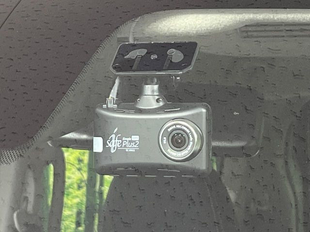 �y�h���C�u���R�[�_�[�z�h���C�u���R�[�_�[����!���s���͂������A������^�]�⎖�̂ɑ��������ہA�f���ŋL�^���A����̃��X�N�ɔ����܂��B���L�^�pSD�J�[�h�͂��q�l�����g�ł��������������K�v������܂��B