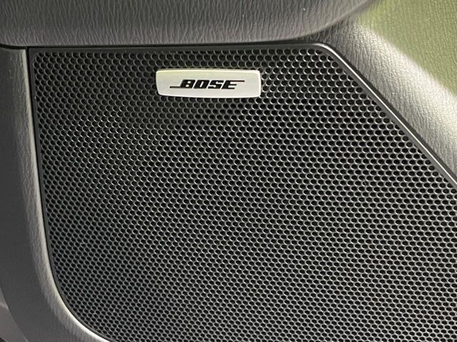 �yBOSE�T�E���h�V�X�e���z���[�J�[�I�v�V�����̍��i�ʃT�E���h�V�X�e���𓋍ځB��p�̃`���[�j���O���{���ꂽ�召�l�X�ȃX�s�[�J�[����ǎ��ȃT�E���h���t�ł��A�Տꊴ���ӂ�鉹����Ԃ����o���܂��B