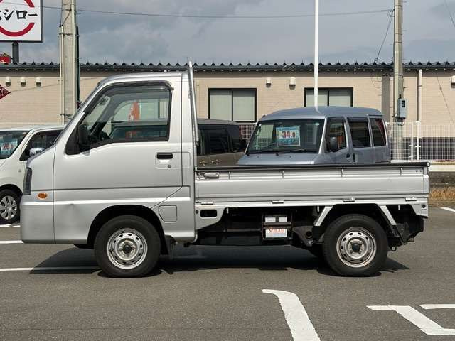 �X�܏Z�� ����s���1-1-31 TEL092-558-5957 �u�T�Ηj���A���T���j���͒�x���ƂȂ�܂��B ���C�y�ɂ��A���������܂�!