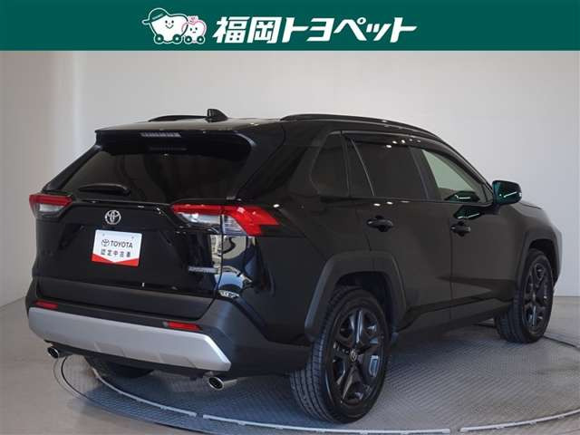 RAV42.0 アドベンチャー 4WD