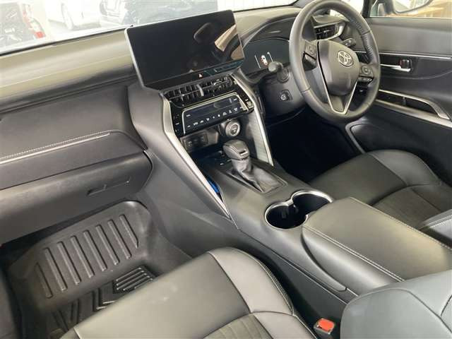 ヤリス1.5 ハイブリッド G