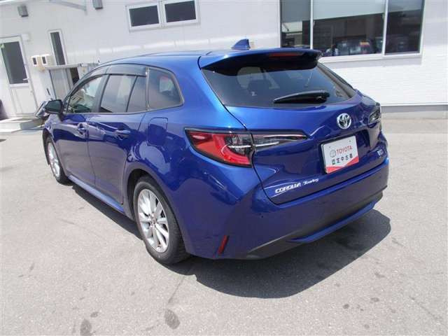 カローラツーリング1.8 ハイブリッド S