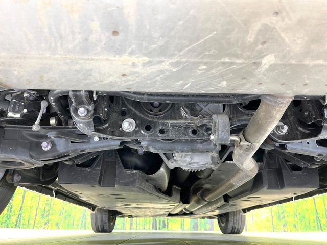 下回りがきれいなうちに、防錆加工の施工がオススメ。降雪地域はもちろん、沿岸部にお住いの方や、趣味でマリン・ウィンタースポーツをされる方にご好評いただいております。