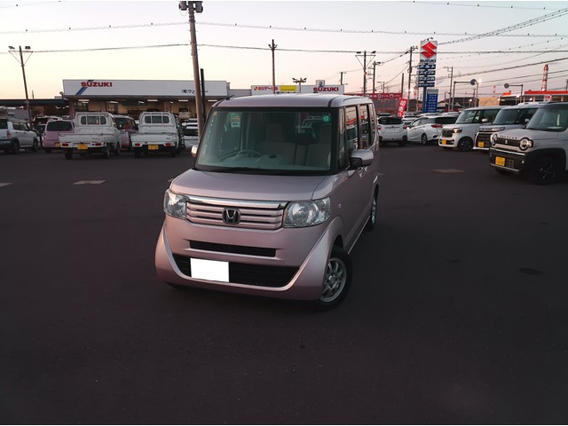 N-BOX(�z���_) G�@�I�[�f�B�I ���Îԉ摜