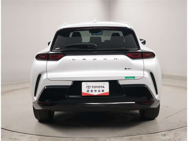 クラウンスポーツ2.5 Z E-Four 4WD