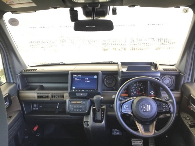 N-VAN+スタイル ファン