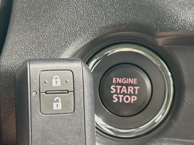 �y�L�[���X�X�^�[�g�V�X�e���z�J�o����|�P�b�g�ɓ��ꂽ�܂܂ł��h�A�̎{���E�������\�ȃX�}�[�g�L�[�𑕔��B�G���W���̃I���E�I�t�����J�M�����o���K�v����������Ƃ��Ă��֗��ł���