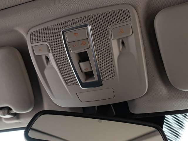 �y ���Ԍ���C�x���g��t�F�A �z�A�y���^�ł̓N���X�}�X�ȂǋG�߂̃C�x���g��t�@���~�[�e�B���O�A�W����Ȃǂւ̎Q�����s���A�܂������ɉ����������ȃL�����y�[�������{���Ă��܂��B