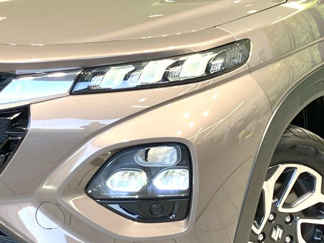 �yLED�w�b�h���C�g�z���V����ԑ��s�����ǍD�Ȏ��E���m�ۂ����S���ĉ^�]�ł��鍂�P�xLED�w�b�h���C�g�𑕔�!�_�����x�������A����d�͂��}�����Ă��܂��B