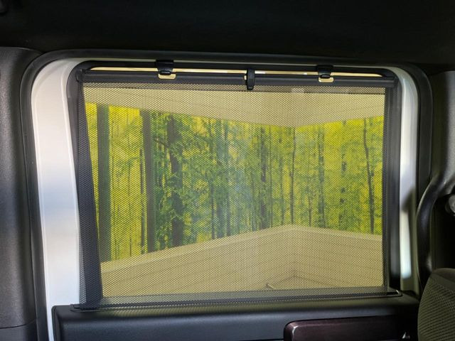 �y���[���V�F�[�h�z��������ԊO����̌���ῂ����Ƃ��ɃT�b�ƈ����o���Ďg����A���[���i�[�^�C�v�̃T���V�F�[�h�𑕔��B��Ȃɏ�������q�l���E�g�E�g�����������ȂǁA���Ђ����p����������